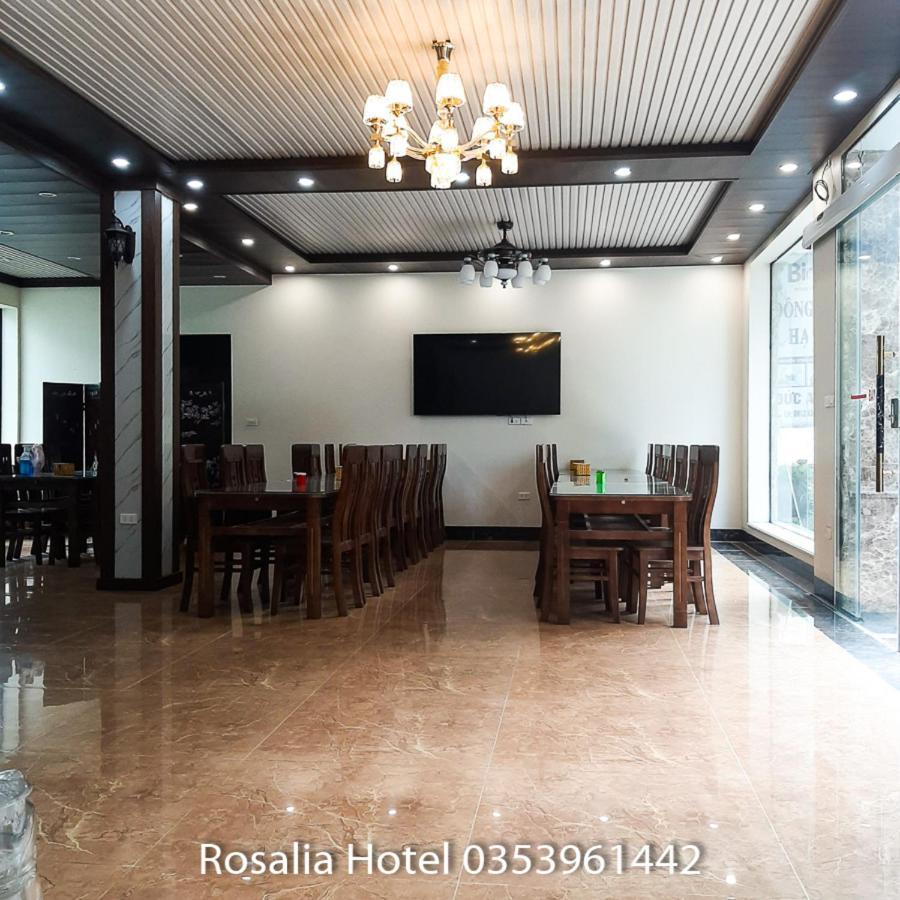 Hôtel Khach San Rosalia Tam Ðảo Extérieur photo